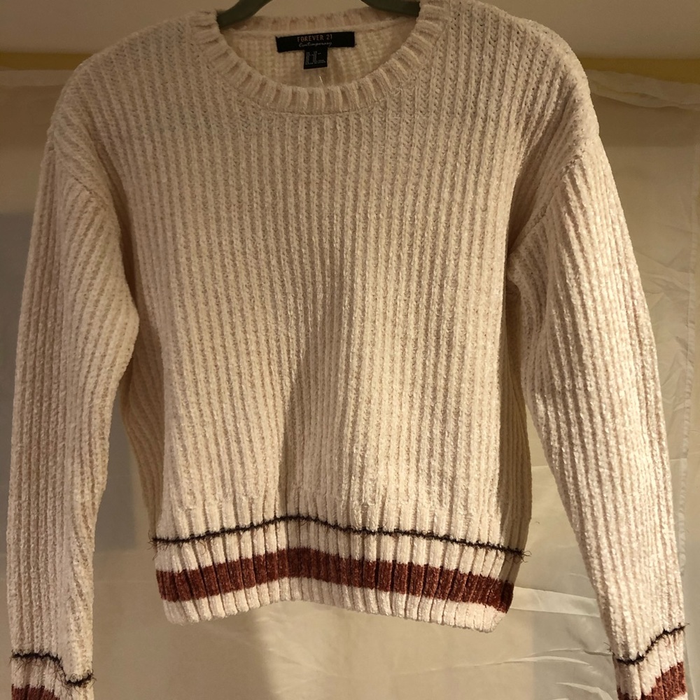 NWT Super cute and soft sweater